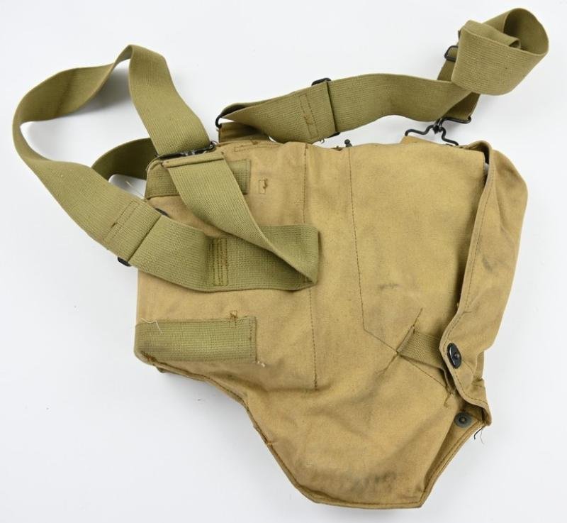 US WW2 MIVA 1 Army Service Gasmask in Carrying Pouch — image 3