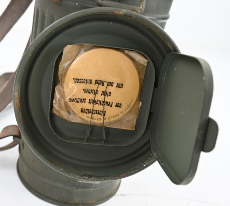 German WH M30 Gasmask with Cannister Set — image 14