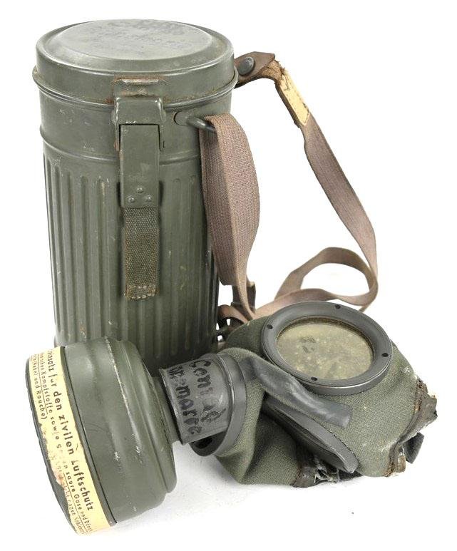 German WH M30 Gasmask with Cannister Set — image 15