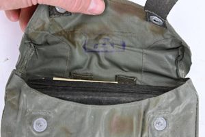 German WH M31 Gascape with Pouch
