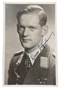 Signature of Luftwaffe KC Recipient 'Werner Hoffmann'