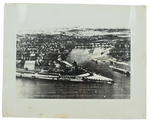 US WW2 Press Photo 'Watch on the Rhine'