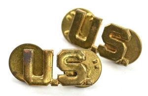 US WW2 Officer's Insignia 'U.S.'