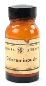 German Third Reich Period Medic Bottle of Chloraminpuder