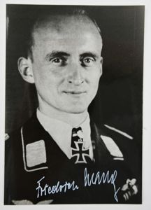 Signature of Luftwaffe KC-OLC&S Recipient 'Friedrich Lang'