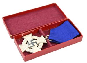 German 25 Years Faithful Service Medal in box