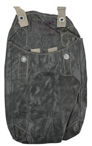 German WH M31 Gascape Pouch