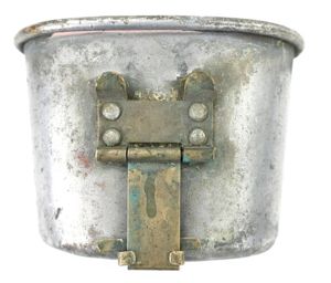 US WW2 Named M-1910 Canteen Cup '2nd Armoured Division'