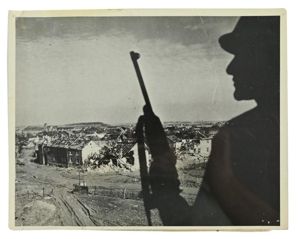 US WW2 Press Photo 'Town Guard'