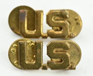 US WW2 Officer's Insignia 'U.S.'