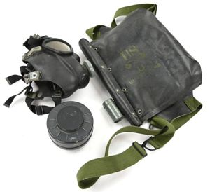 US WW2 M5 Gasmask with M7 Assault Carrying Pouch