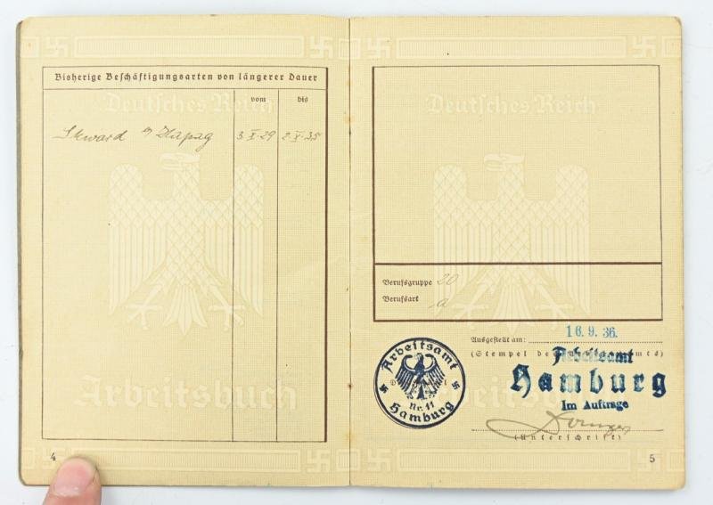 German Third Reich Workerspass — image 4