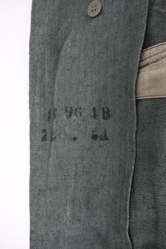 German WH M43 HBT Combat Tunic — image 12