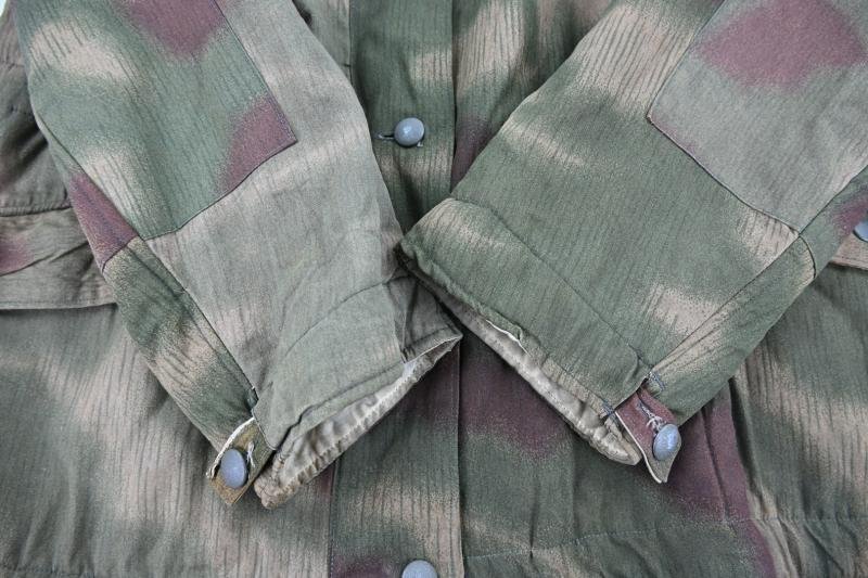 German WH Reversible Water & Tan Winter Parka Jacket — image 6