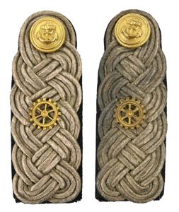 German KM Korvettenkapitan Shoulderboard set