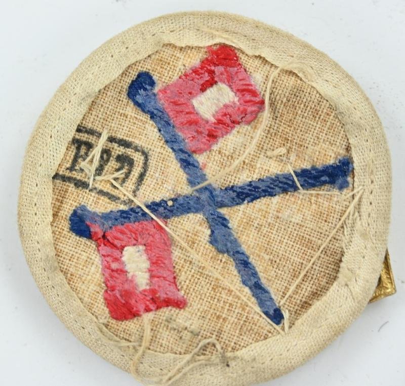 German KM EM Career badge 'Signal Maat' — image 4