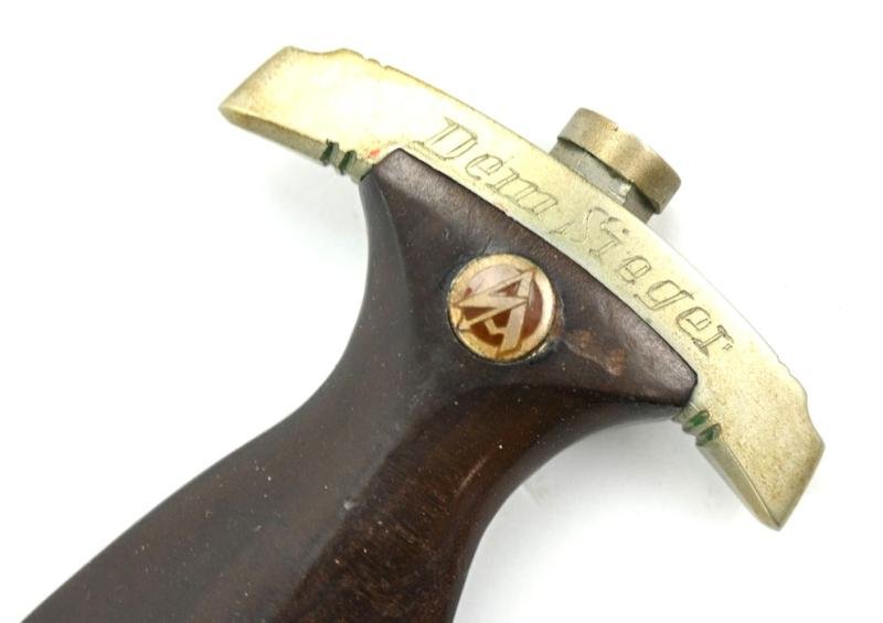 German Engraved SA M-1933 Officer's Dagger 'F. Herder A.S. Solingen' — image 3