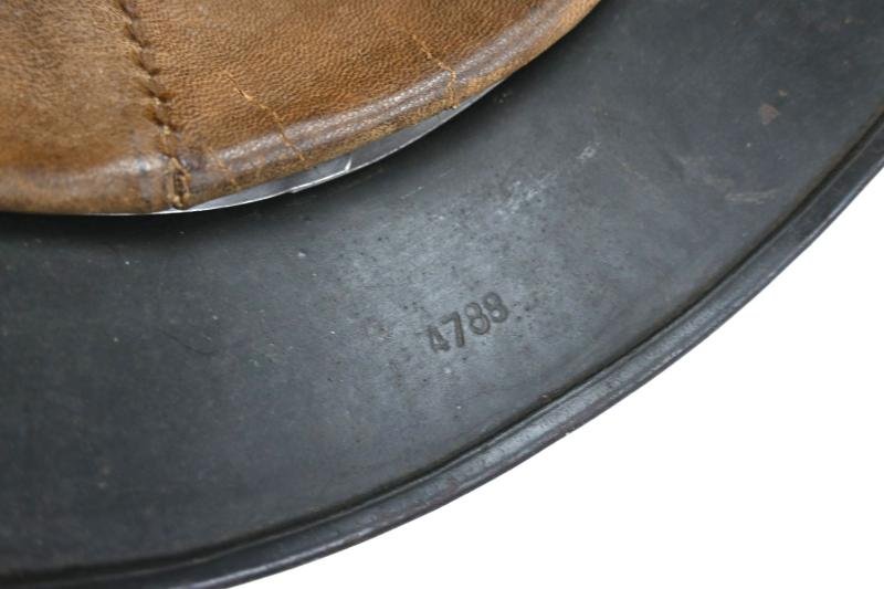 German WH M35 Re-issued Combat Helmet — image 14