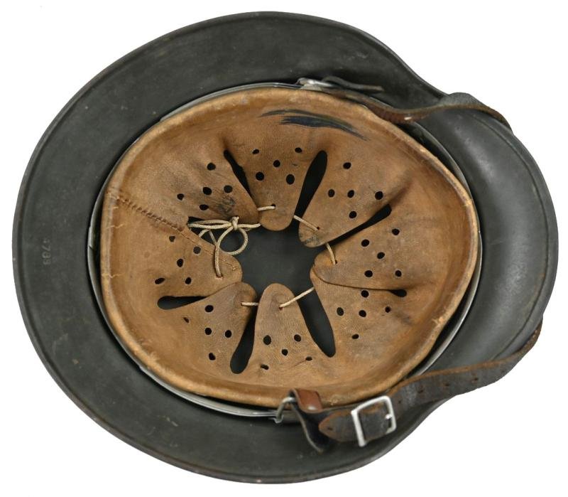 German WH M35 Re-issued Combat Helmet — image 9
