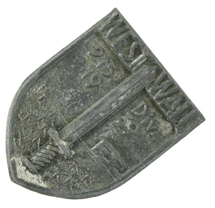 German WH Unit cap Badge 215th Infantry Division — image 2