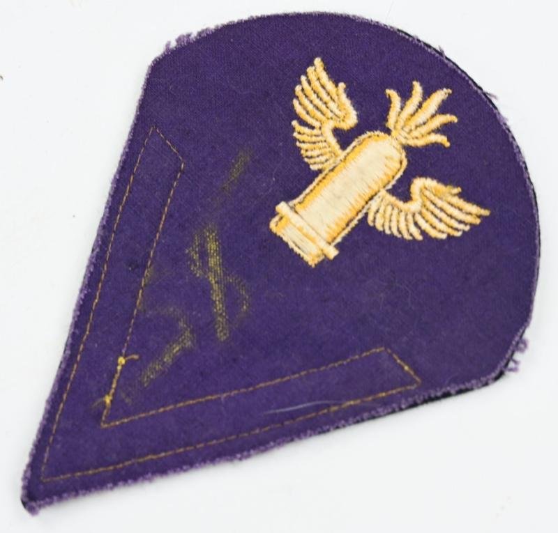 German KM Gefreiter Chevron 'Artillerie' — image 5