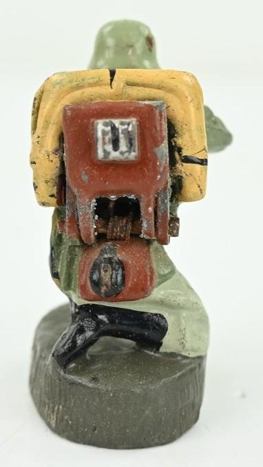 German Elastolin Toy Figure 'Shooting Soldier' — image 3