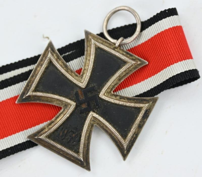 German WW2 Iron Cross 2nd Class — image 3