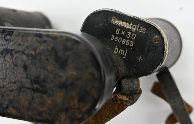 German WH 6x30 Diensglas with Carrying Case — image 3