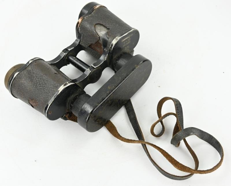 German WH 6x30 Diensglas with Carrying Case — image 4