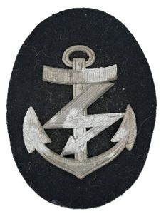 German KM Career Badge 'Funkmaat'