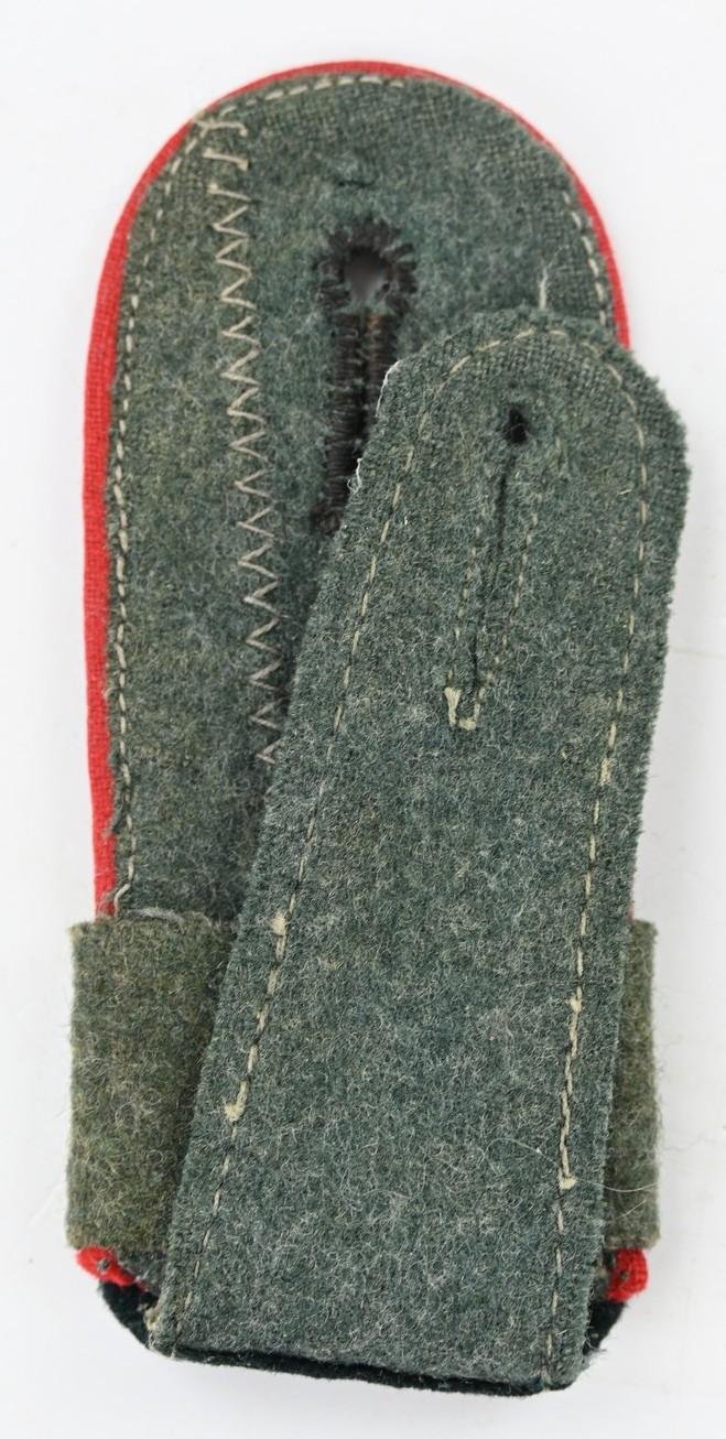 German WH EM Single Shoulderboard Artillery Rgt. 3 — image 3