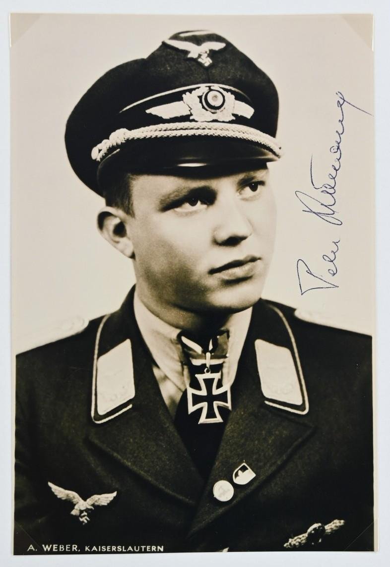 Signature of Luftwaffe KC Recipient ''Peter 'Bonifazius Düttmann'' — image 2