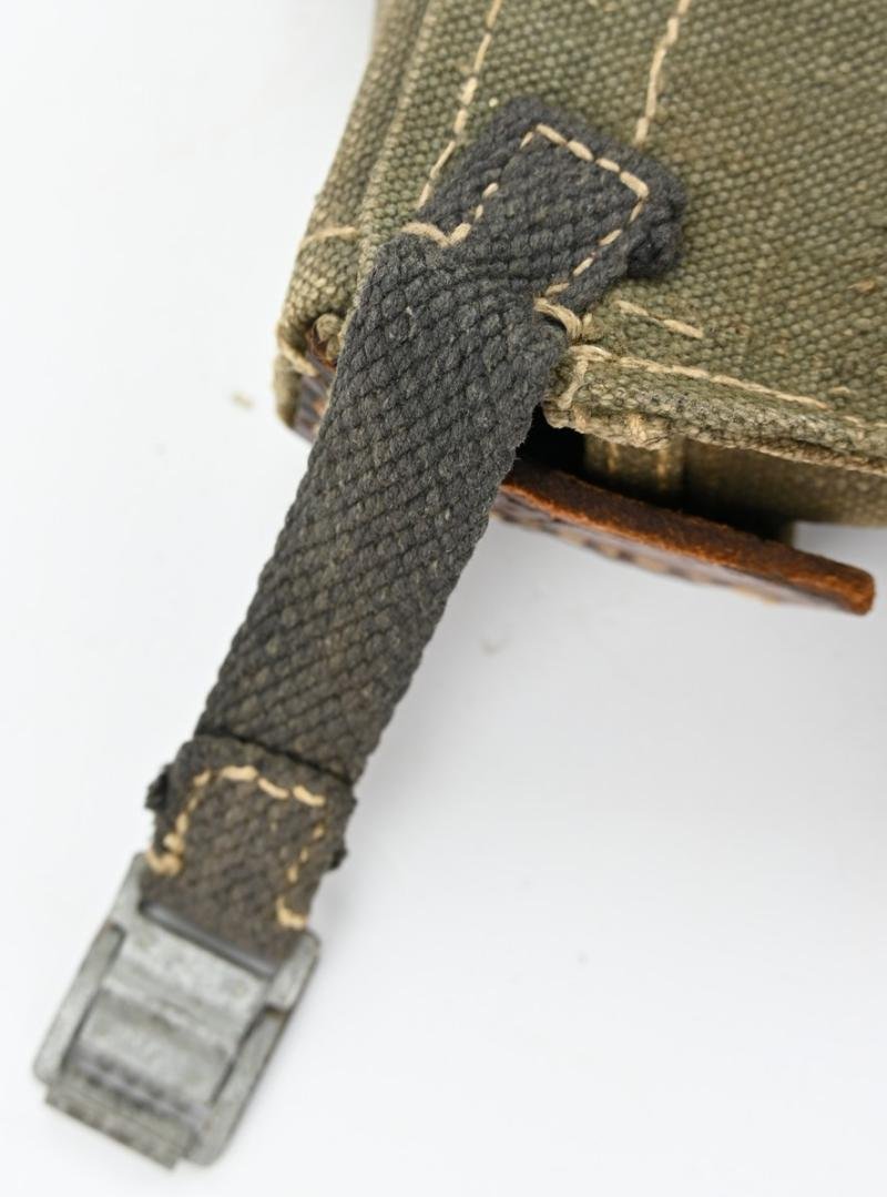 German WH MP44 Magazine Pouch — image 7