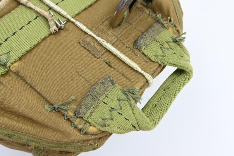 US WW2 T-5 Paratrooper Reserve Canopy Chest Pack — image 14