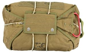 US WW2 T-5 Paratrooper Reserve Canopy Chest Pack