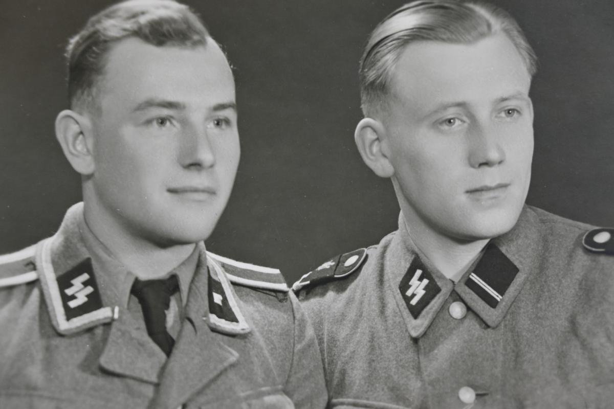 German Waffen-SS Brothers Picture — image 2