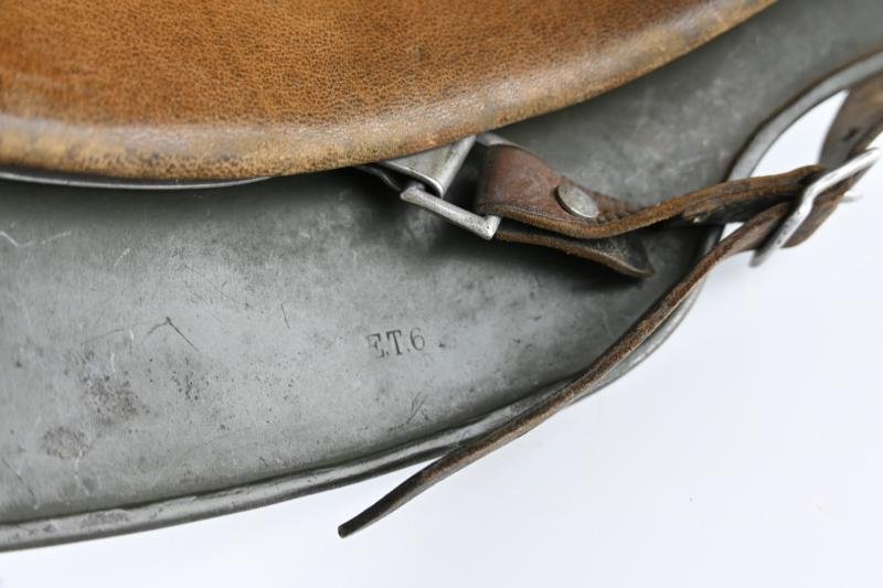 German WH M35 DD Combat Helmet — image 13