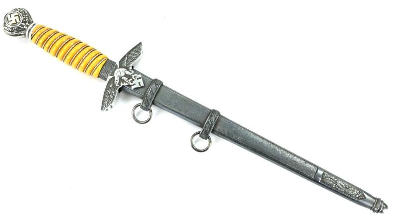 German LW Dagger with Gold plated swastika 'Carl Eickhorn' — image 2