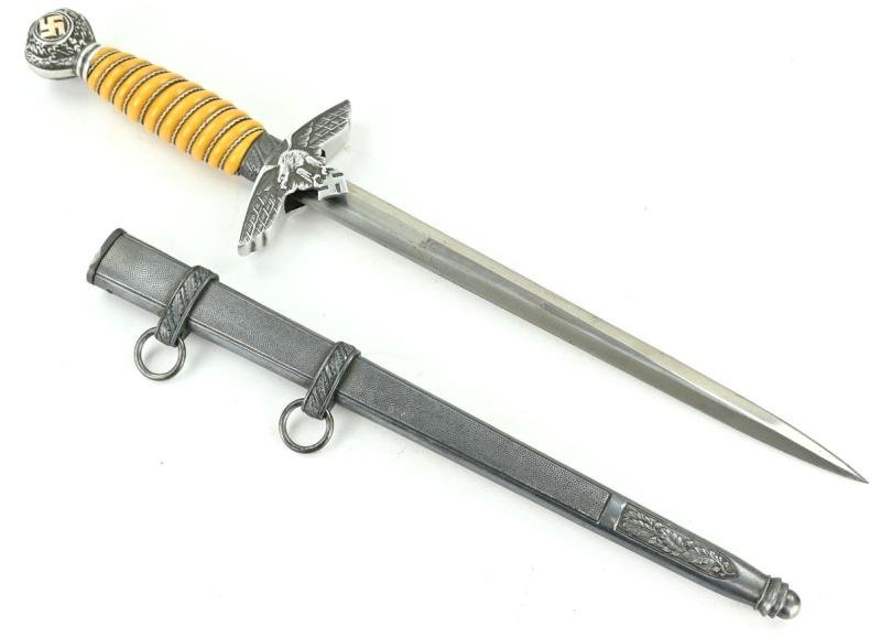 German LW Dagger with Gold plated swastika 'Carl Eickhorn' — image 9