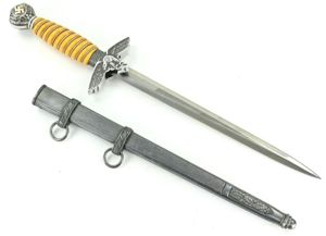 German LW Dagger with Gold plated swastika 'Carl Eickhorn'