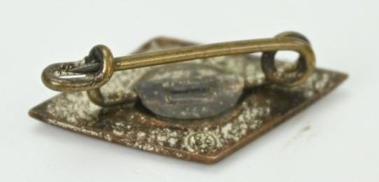 German NS-Studentenbund Badge — image 4