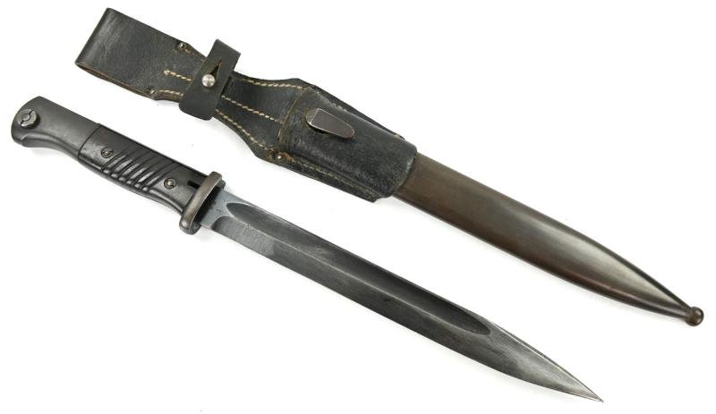 German WH K98 Matching Bayonet with frog — image 8
