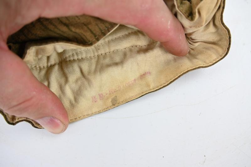 German WH/LW Water & Tan Parka Reversible Gloves — image 6