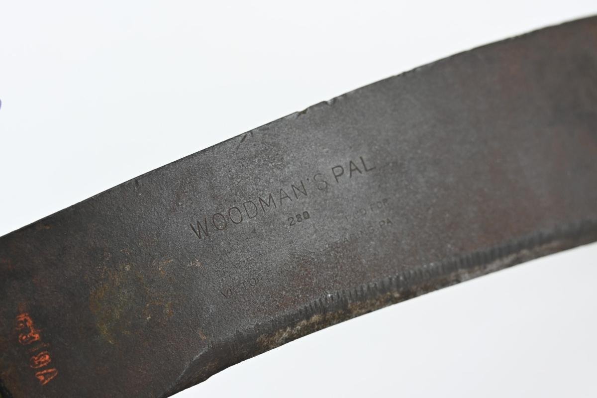 US WW2 LC-14B Woodman's Pal Knife — image 10