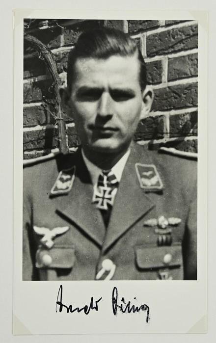 Signature of Luftwaffe KC Recipient ''Arnold Döring'' — image 2