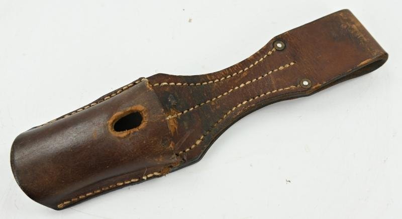 German WH Brown Leather K98 Bayonet Frog — image 2