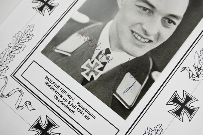 Signature of Luftwaffe KC-OLC Recipient 'Wolfdieter Huy' — image 3