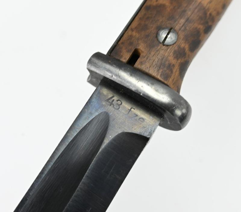 German WH K98 Matching Bayonet with frog — image 10