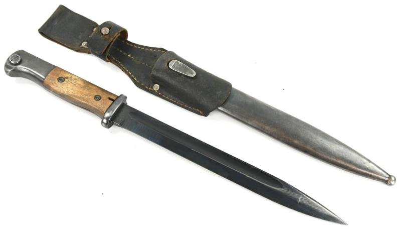 German WH K98 Matching Bayonet with frog — image 8