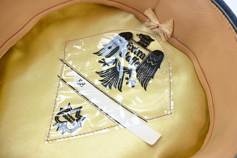 German LW Officer's Visor Cap 'Extra Klasse' — image 10